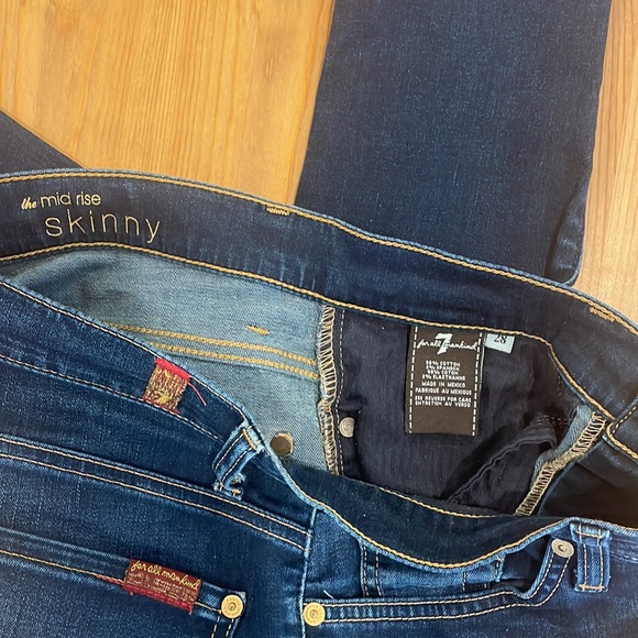 7 For All Mankind The Mid Rise Skinny - Picture 7 of 8